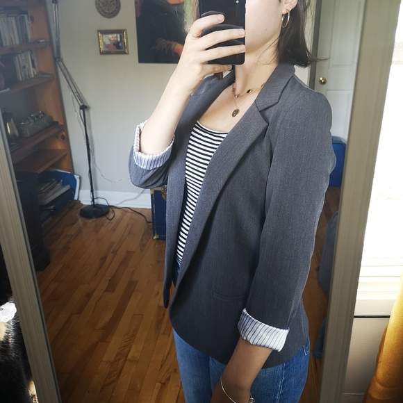 ‼️LAST CALL - Urban Outfitter Blazer - Picture 4 of 9